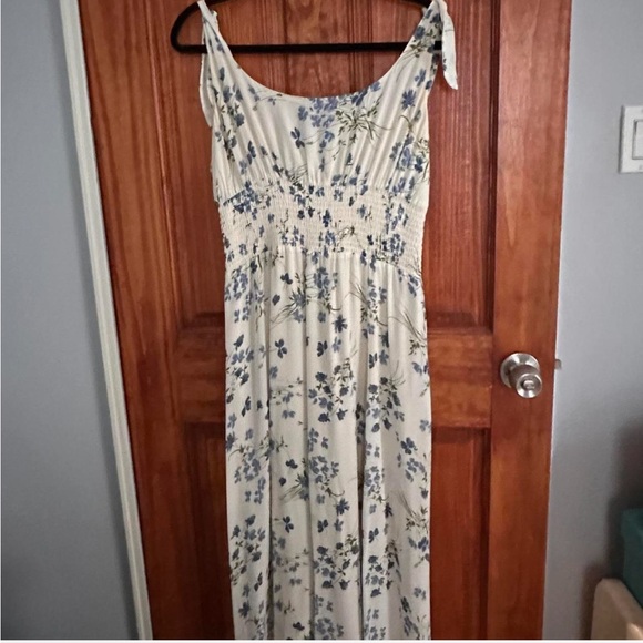 Reformation Floral Midi Dress - Picture 2 of 3